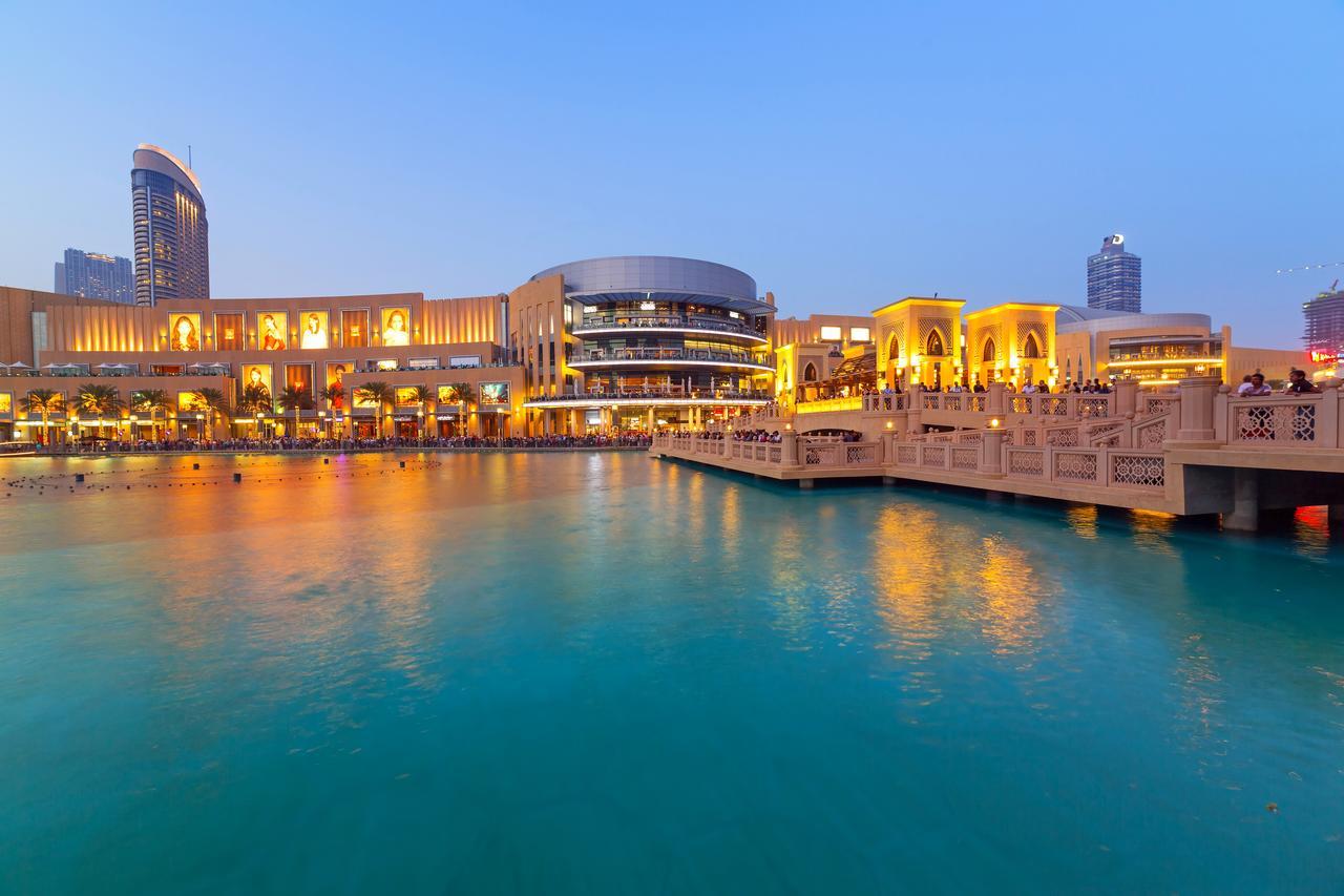 Canal Central Hotel Dubai Exterior foto
